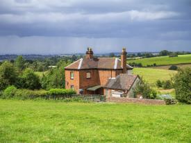 Warwickshire farmhouse_13088