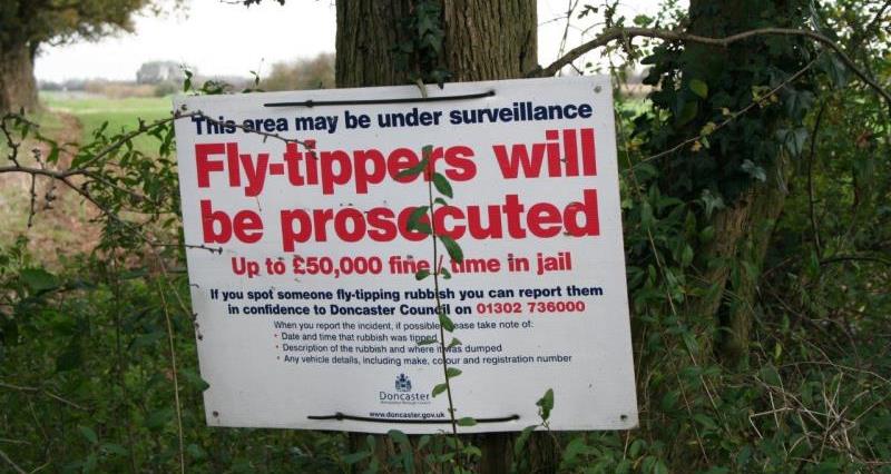 Fly tipping sign_21877