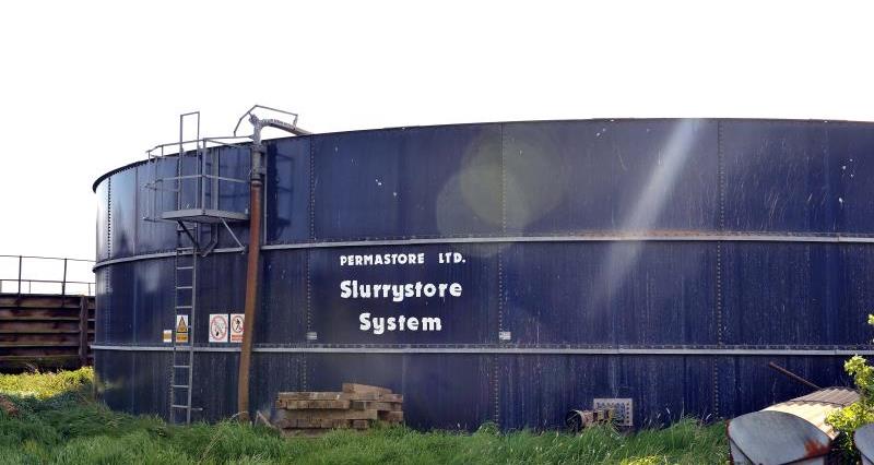 An image of a slurry storage tank