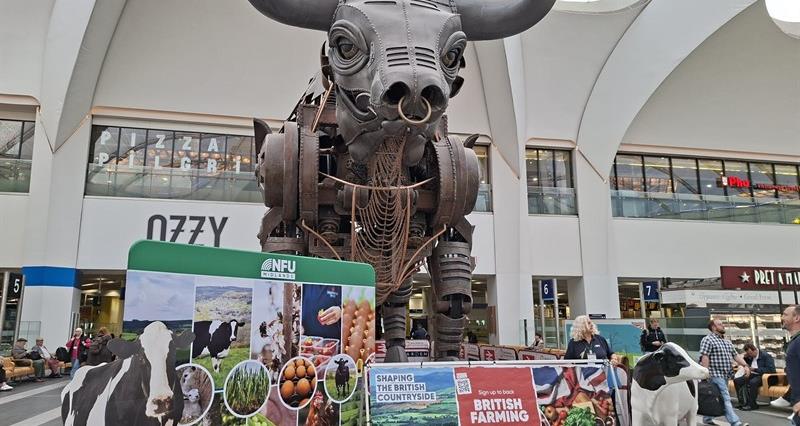 NFU Midlands Back British Farming Day event at Birmingham New Street station