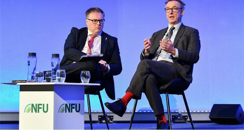 Director-General Terry Jones and Paul Johnson, Director of Institute for Fiscal Studies