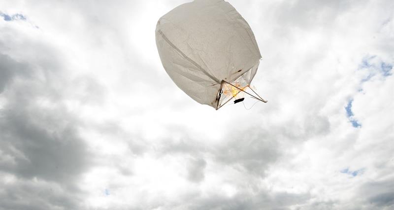 An image of a sky lantern in the sky
