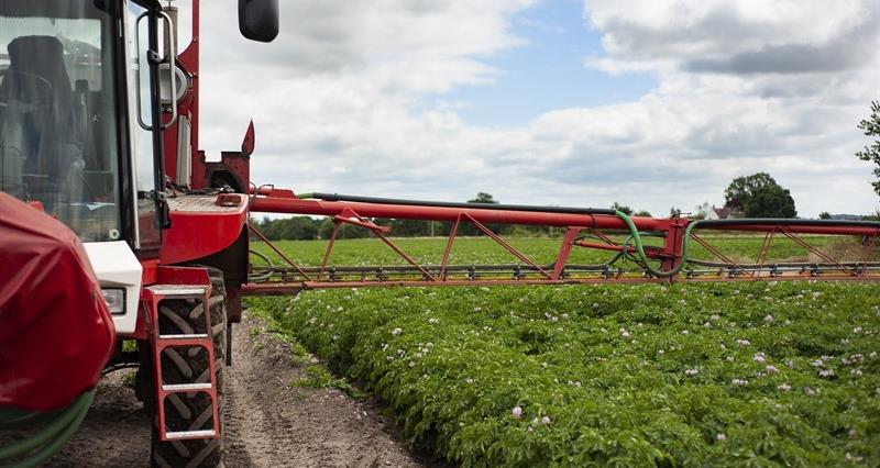 A photo of a sprayer.
