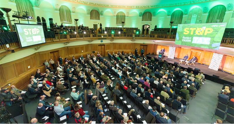 Tom Bradshaw addressing the mass lobby