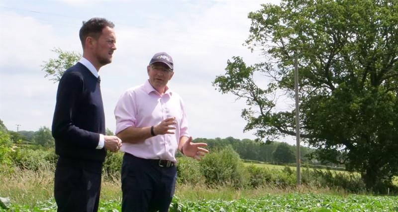 New Farming Minister visits NFU President’s farm for first meeting