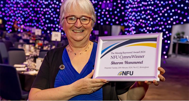 Meurig Raymond Award 2024 winner Sharon Hammonds proudly holds her award 
