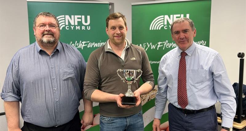 Llyr Jones winning the NFU Cymru Clwyd Dafydd Jones Memorial Award